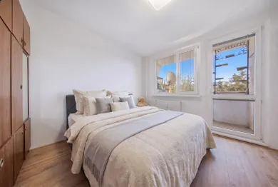 Na predaj 4-izbový byt, 78 m², Bratislava-Vrakuňa