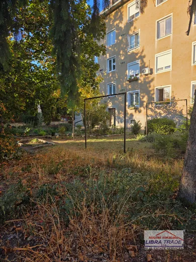 Byty na predaj 2-izbový, Nové Zámky · €107 900