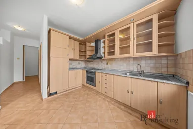 Na predaj 3-izbový byt, 75 m², Bratislava-Ružinov, Košická