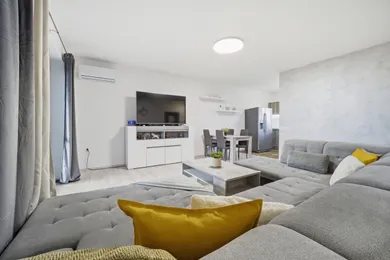 Na predaj dom, 100 m², Hrubý Šúr