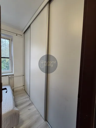 Na prenájom 2-izbový byt, 54 m², Prievidza, Š. Králika