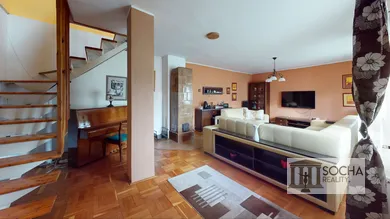 Domy na sprzedaż, 4-pokojowe, Lučenec · €259 000