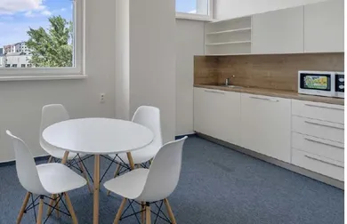 Na predaj komerčné, Bratislava-Nové Mesto, Vajnorská