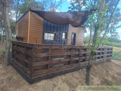 Na predaj rekreačný dom, 15 m², Zvončín