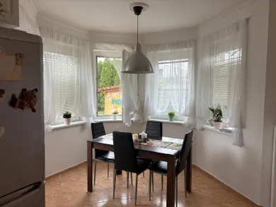 Na predaj dom, 201 m², Šamorín