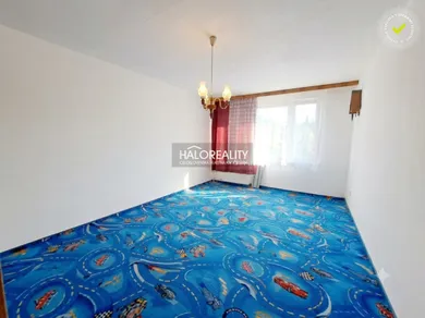 Na predaj 3-izbový byt, 74 m², Kremnica