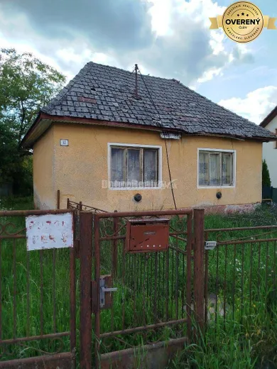Na predaj dom, 500 m², Neporadza