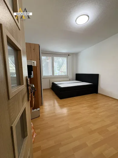 Na predaj 4-izbový byt, 82 m², Bánovce nad Bebravou