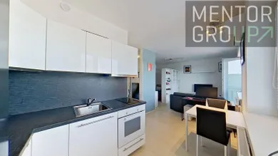 Na prenájom 1-izbový byt, 35 m², Bratislava-Nové Mesto, Jurská