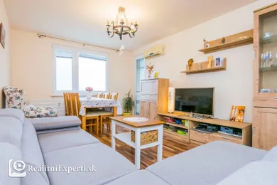 Mieszkania na sprzedaż, 4-pokojowe, Dunajská Streda · €130 000