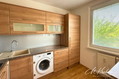 Na prenájom 1-izbový byt, 29 m², Banská Bystrica, Tulská
