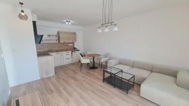 Byty na prenájom 2-izbový, Žilina · €720