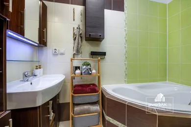 Na predaj 2-izbový byt, 56 m², Banská Bystrica, Partizánska cesta 20