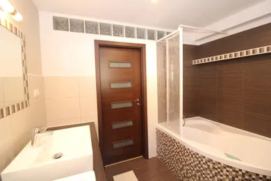 Na prenájom 3-izbový byt, 76 m², Piešťany, Vajanského