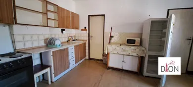 Na predaj dom, 400 m², Pliešovce