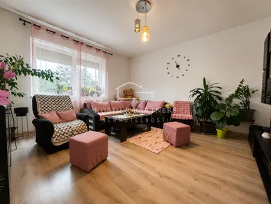 Na predaj 3-izbový dom, 122 m², Iža