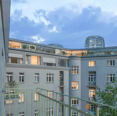 Na predaj 4-izbový byt, 91 m², Bratislava-Staré Mesto