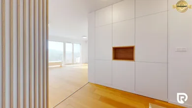 Na prenájom 3-izbový byt, 83 m², Bratislava-Dúbravka, Polianky