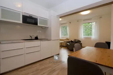Mieszkania na wynajem, 3-pokojowe, Bratislava-Karlova Ves · €1400