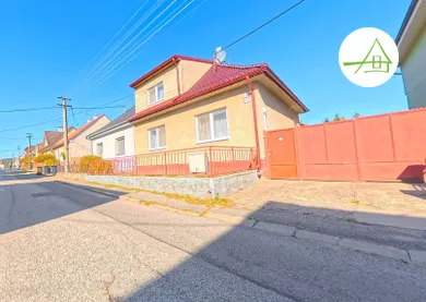 Na predaj 4-izbový dom, 157 m², Pezinok, Dr. Bokesa