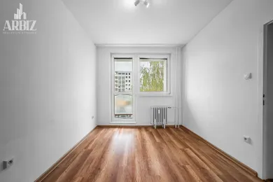 Na predaj 3-izbový byt, 62 m², Topoľčany, Šafárikova
