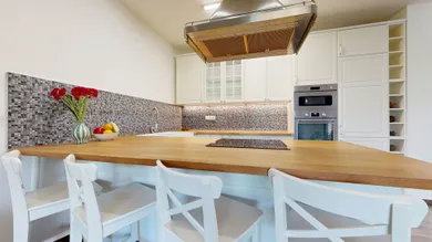 Na predaj 4-izbový byt, 84 m², Tomášov, Alžbetínska