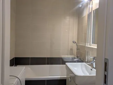 Na prenájom 4-izbový byt, 90 m², Bratislava-Petržalka