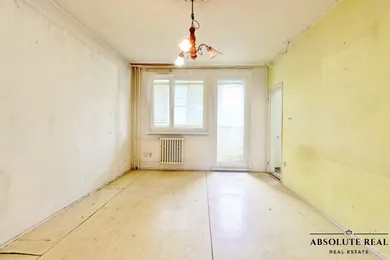 Na predaj 4-izbový byt, 77 m², Bratislava-Dúbravka, Fedákova