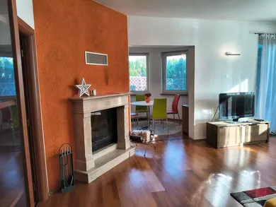 Na predaj dom, 198 m², Bratislava-Podunajské Biskupice, Ulica 8. mája