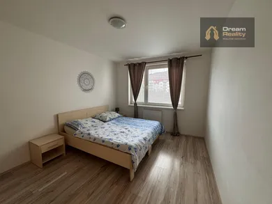 Na prenájom 2-izbový byt, 58 m², Žilina