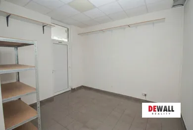 Na predaj komerčné, 75 m², Bratislava-Rača, Rustaveliho