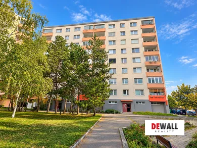 Eladó lakások, 4-szobás, Bratislava-Rača · €299 000