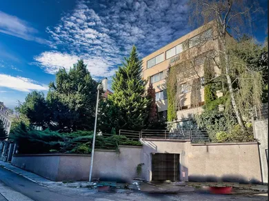 Na predaj objekt v Bratislava-Staré Mesto · €2 499 000 · Dokončené