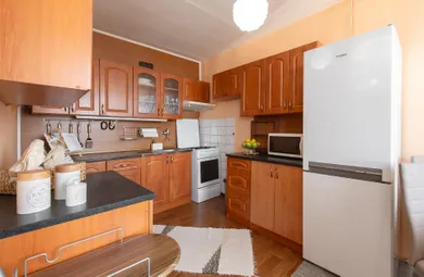 Mieszkania na wynajem, 3-pokojowe, Košice-Západ · €750