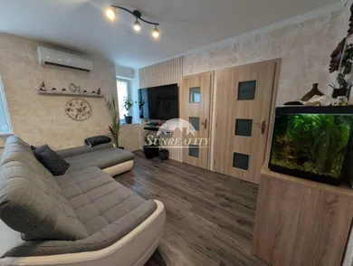 Na predaj 3-izbový byt, 58 m², Komárno