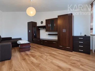 Na predaj 1-izbový byt, 39 m², Zvolen, Záhonok 488/3