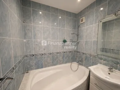 Na predaj 3-izbový byt, 65 m², Trebišov, Komenského