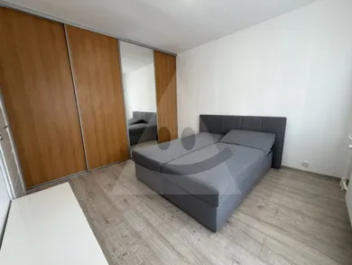 Na prenájom 2-izbový byt, 50 m², Ružomberok, Veterná