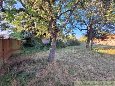 Na predaj pozemok, 153 m², Malé Kosihy