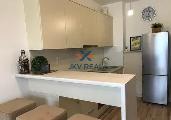 Na prenájom 2-izbový byt, 53 m², Prešov, Vodárenská