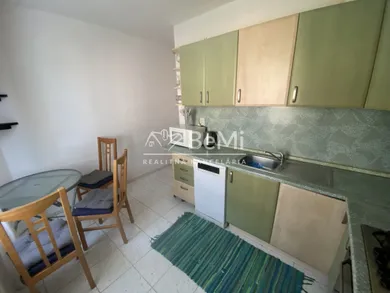 Na predaj 3-izbový byt, 64 m², Nitra, Vikárska