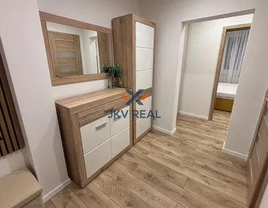 Na prenájom 2-izbový byt, 40 m², Košice-Juh, Miškovecká