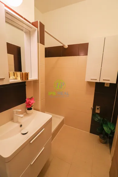 Na predaj 1-izbový byt, 27 m², Bratislava-Rača, Račianska