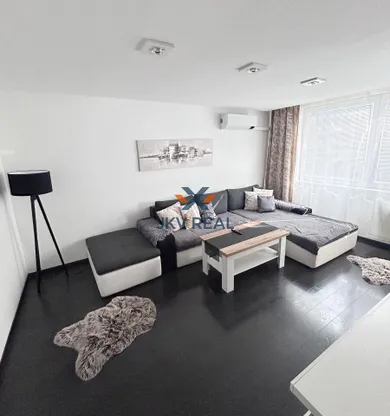 Na prenájom 2-izbový byt, 54 m², Michalovce
