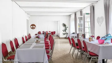 Na predaj objekt, 233 m², Veľká Hradná