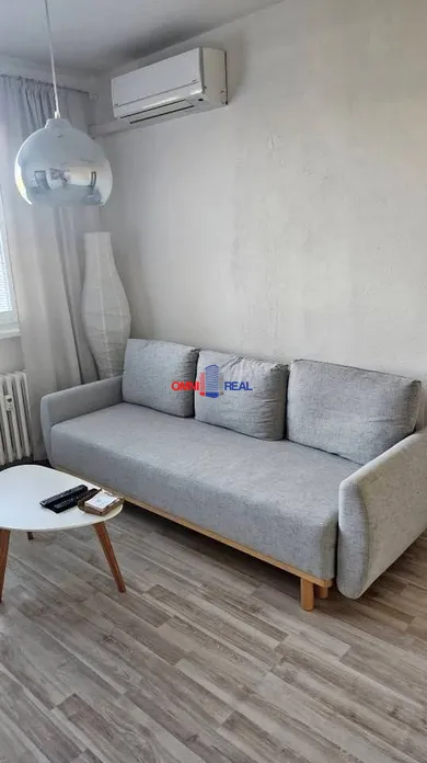 Eladó lakások, 2-szobás, Stupava · €175 000