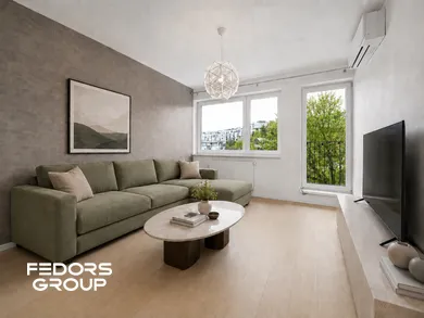Na predaj 2-izbový byt, 62 m², Bratislava-Nové Mesto, Svätovavrinecká