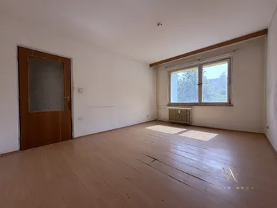 Na predaj 4-izbový byt, 81 m², Žilina, Zvolenská