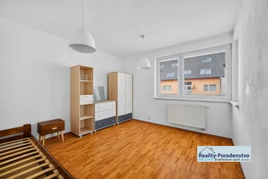 Na predaj 3-izbový byt, 79 m², Bratislava-Devínska Nová Ves