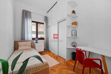 Na predaj 3-izbový byt, 71 m², Bratislava-Staré Mesto, Biela